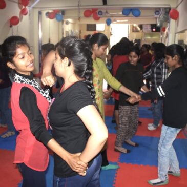 Special self defence training for Allahabad university girls